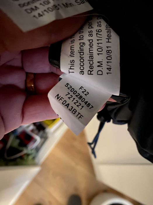 Geaca The North Face McMurdo, mărimea L, ca nouă