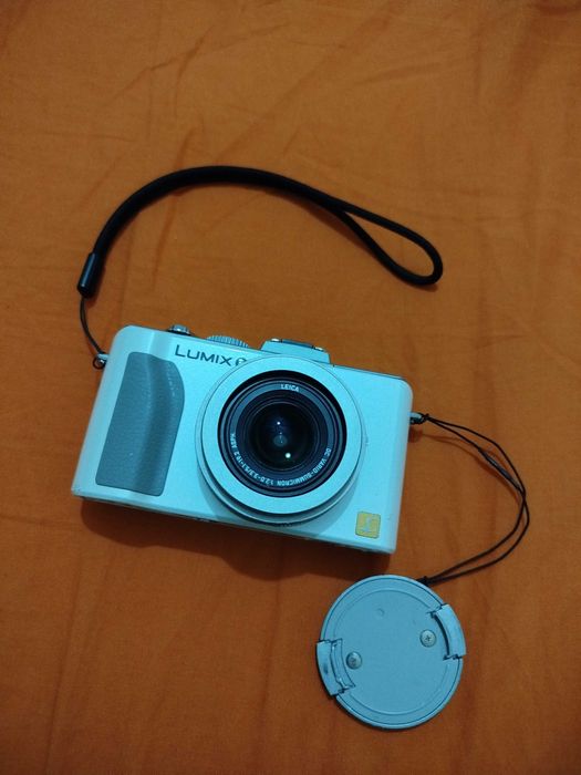 Panasonic Lumix DMC-LX5, camera foto LEICA