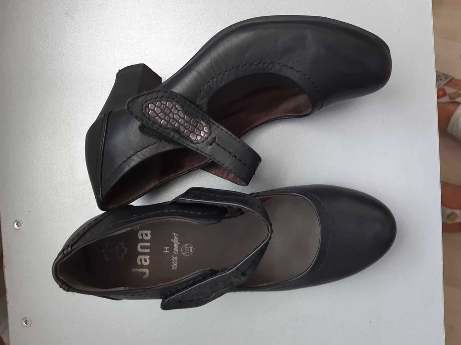pantofi de dama cu toc , cizme si ghete