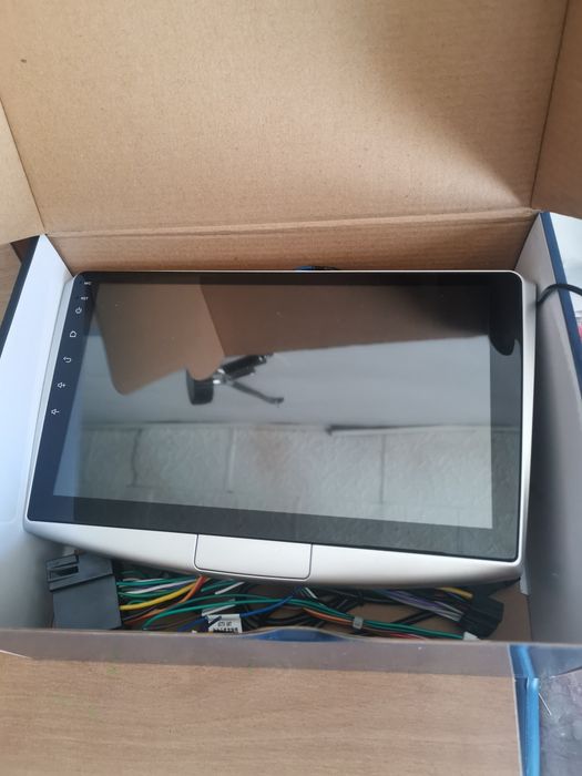 Vând navigatie vw passat b6