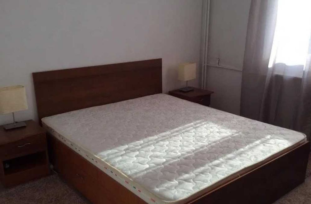 Дава се под наем Двустаен апартамент в Пловдив, Център - 45 кв.м за 198.9 € - Снимка #1