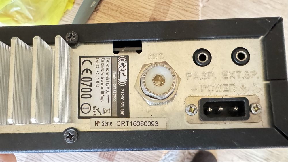 Радиостанция CRT 33   7900