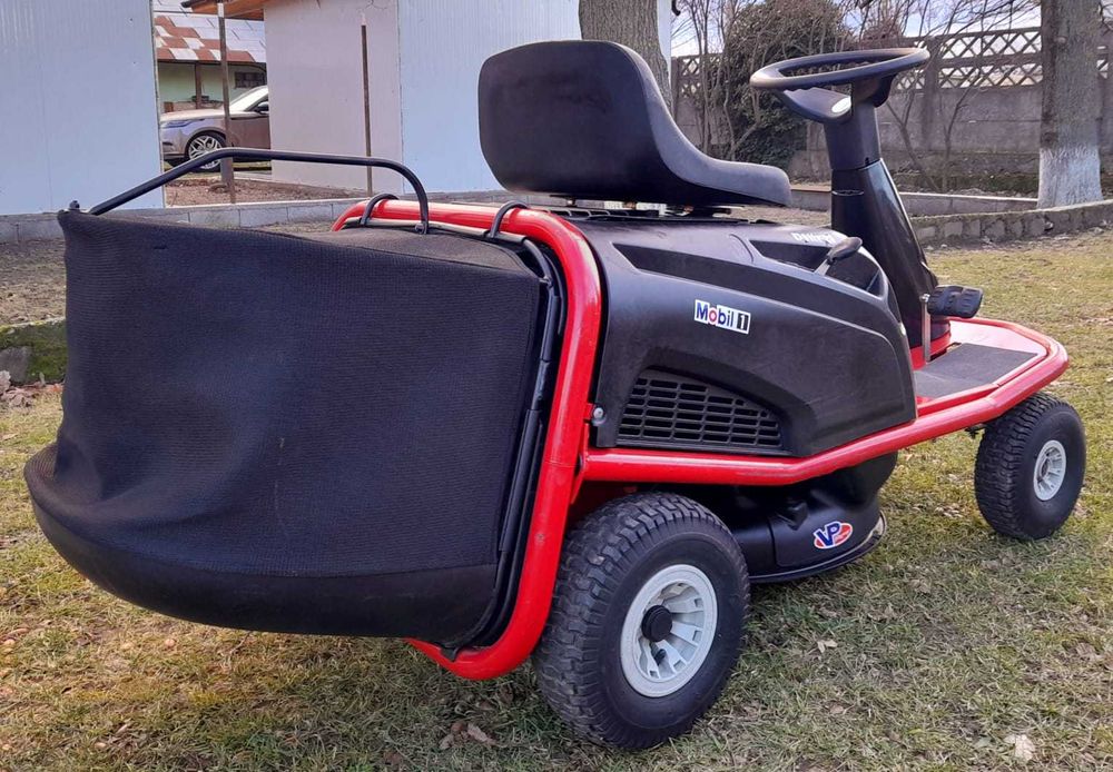Tractoraș tuns iarba Minirider 60 E