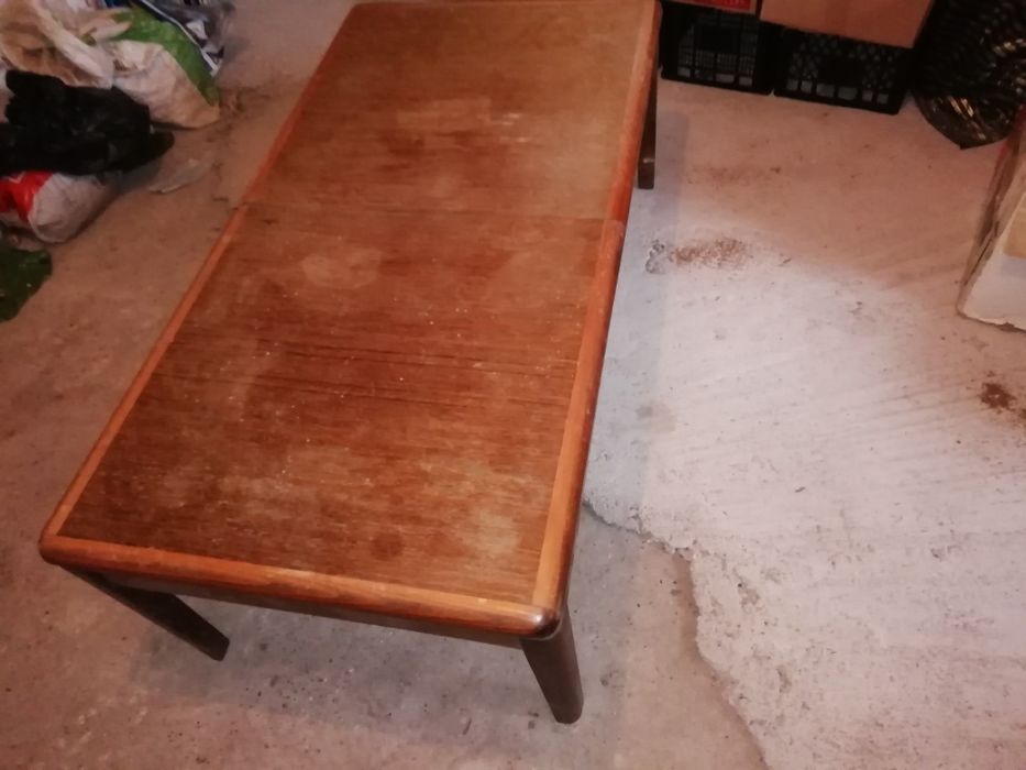 Холна - трапеза масичка