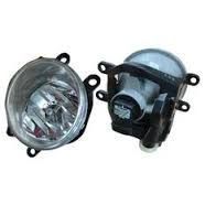 Proiector ceata Lexus Ct, 2014- Lexus Es, 07.12- Lexus Gs, 03.12- Lexus Is, 04.13- Lexus Rx, 04.12- Toyota Land Cruiser, 01.14- Toyota Previa, 05.2012- Toyota Prius, 05.2012- Stanga Tyc 81220-0D110; 8