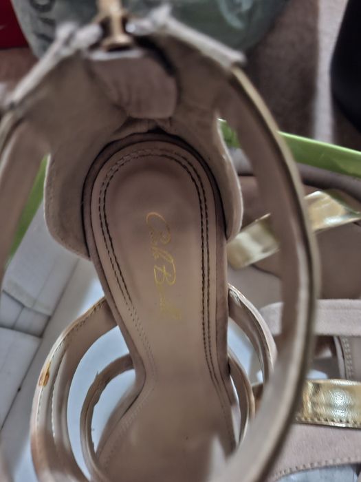 Дамски обувки...