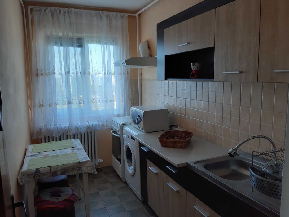 Apartament 3 camere de vanzare