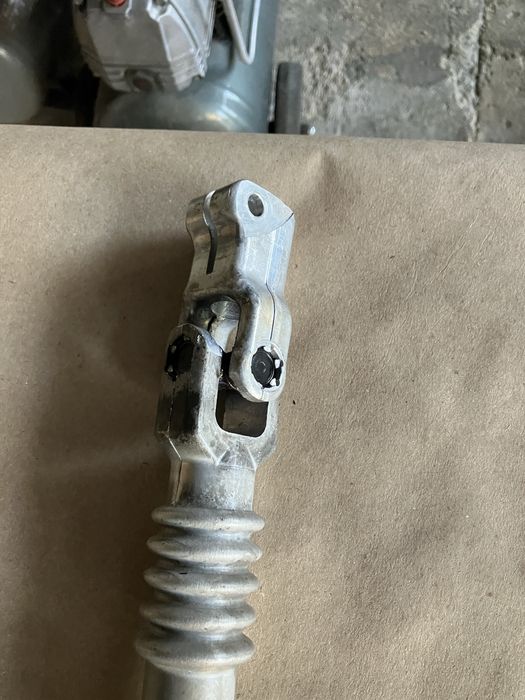 Рулевой карданчик на bmw e39