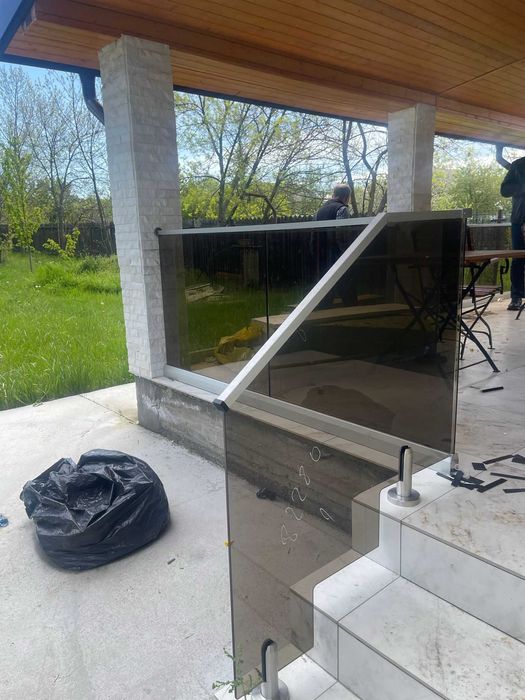 Balustrada de sticla