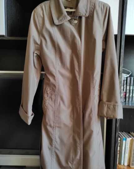 Женский плащ, коричневый