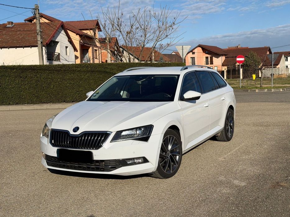 Skoda Superb Skoda Superb 2.0 TDI DSG Laurin & Klement