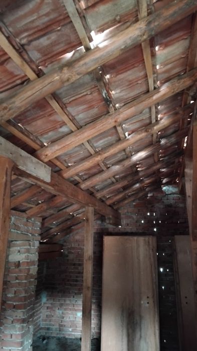 Продава къща в с.Згурово обл.Кюстендил