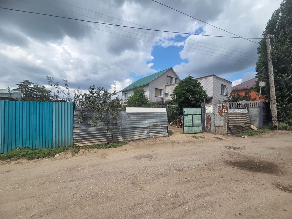Продам дачный участок с домиком