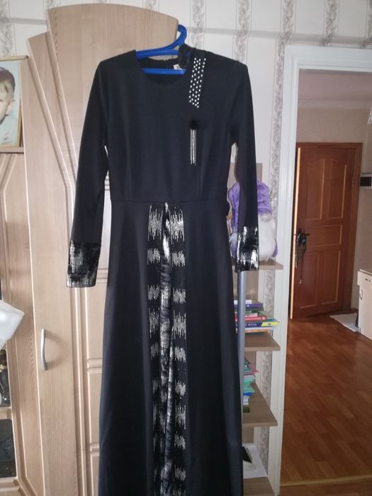 Платье вечернее, чёрное
