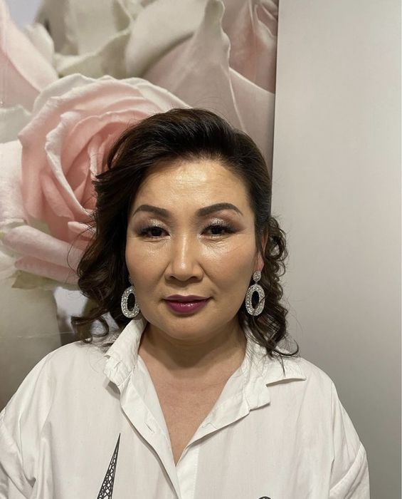 Макияж + локоны = 12000