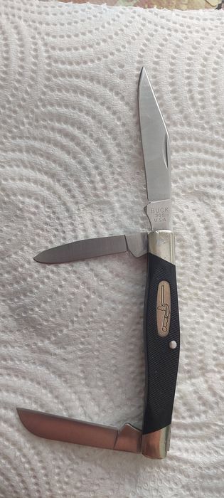 Briceag buck model 305