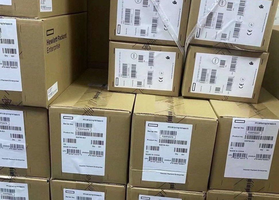 SSD для Сервера SSD Hpe 1.92 Tb sas 12G RI SFF 2.5