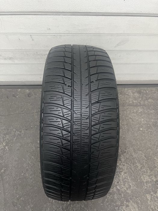 Anvelopa bridgestone 225/45/17