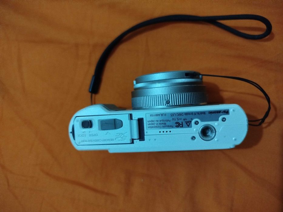 Panasonic Lumix DMC-LX5, camera foto LEICA