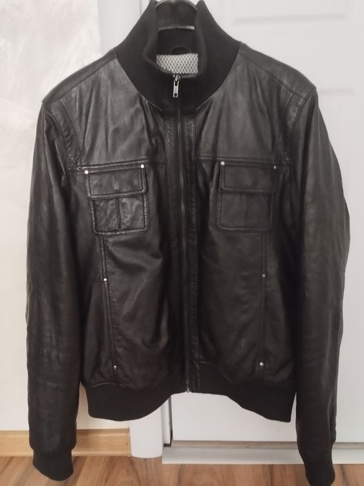 Продавам кожено яке, бомбър – естествена кожа