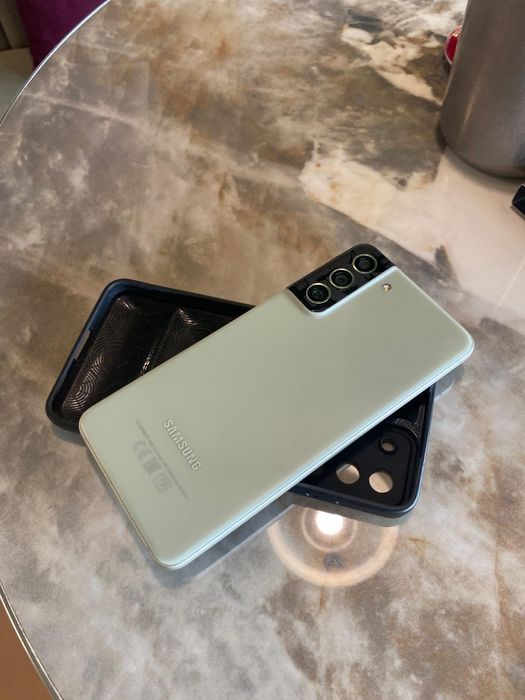 Samsung galaxy s21 and G Shok Часы обмен