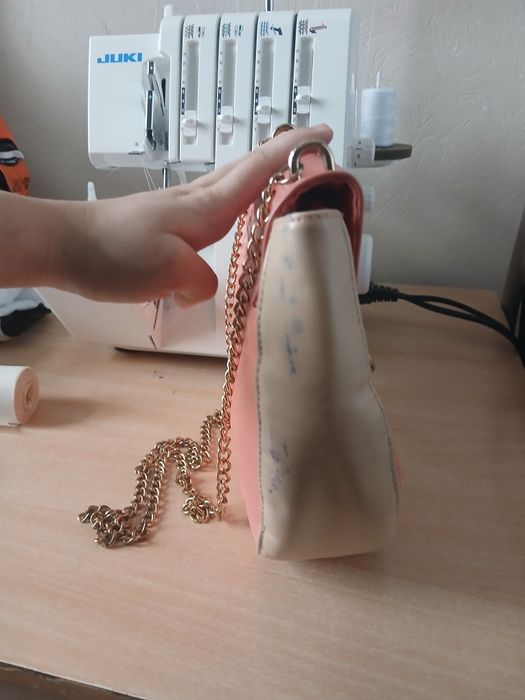 Sumka eko koja va charmdan tikilgan