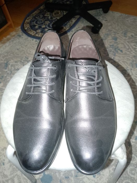 Продам туфли 42 размера