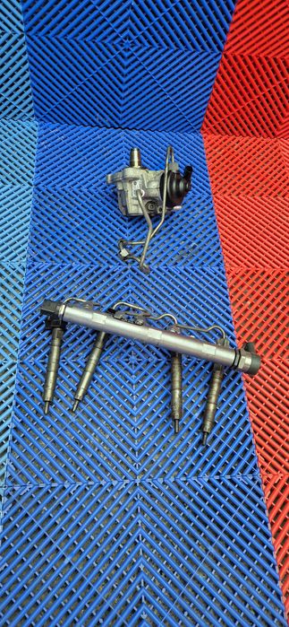 Kit injectie/injectoare bmw seria 5 f10 f11 525D N47 218CP Bi-turbo