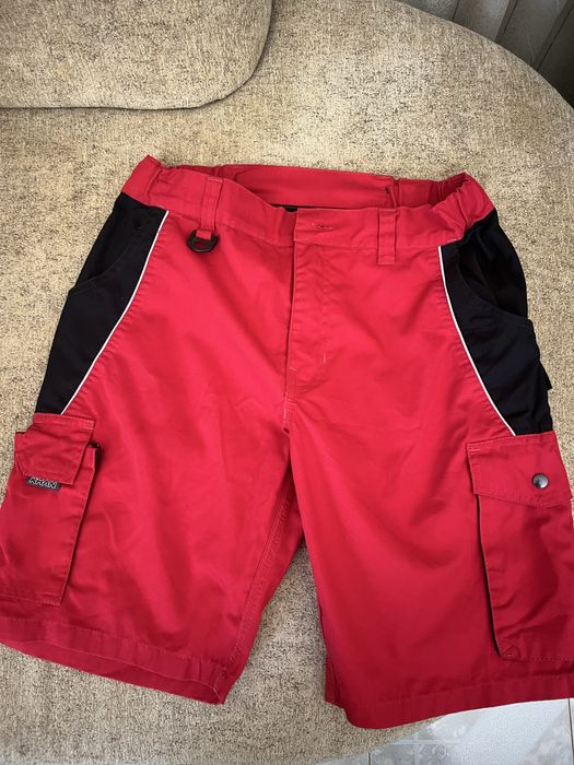 Работни къси панталони