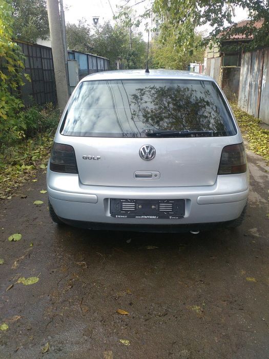 Голф 4 на части 1.4 16v 75коня 98год гр. София Левски • OLX.bg
