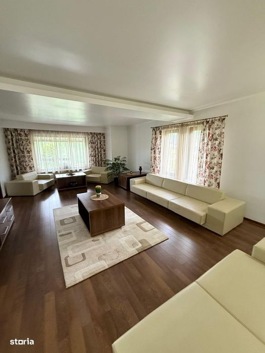 Hantesti, Suceava -Proprietate imobiliara in zona deosebit de frumoasa