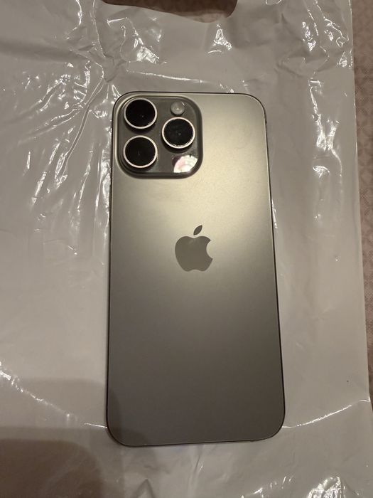 iPhone 15 pro max 256gb