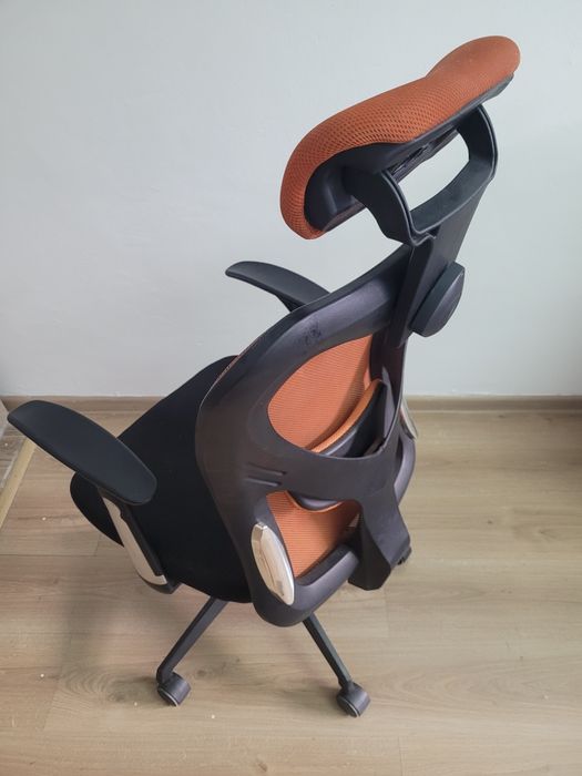 Кресло офисқа оранжеви