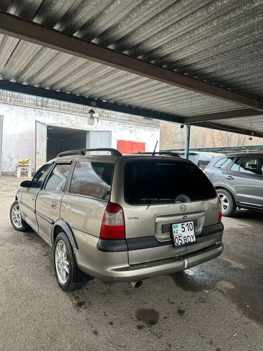Opel Vectra продам