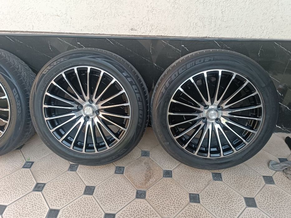 Vossen Diska R17 Holati Yaxshi