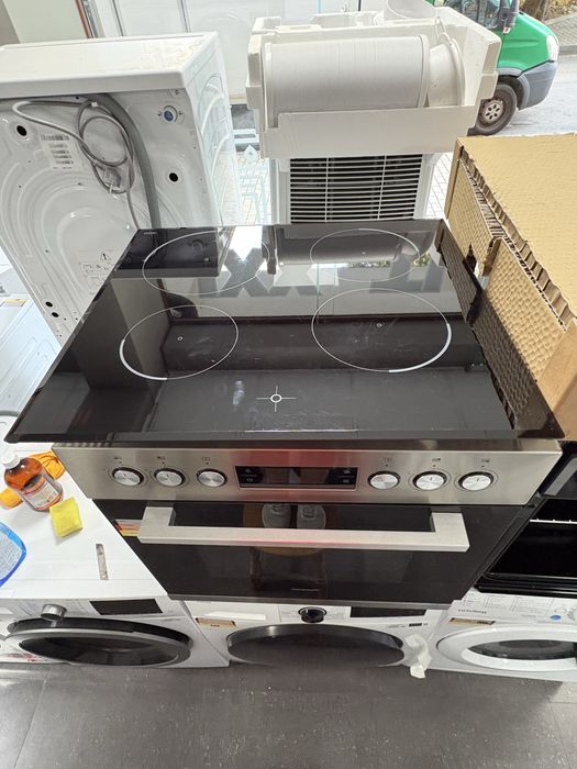 Комплект фурна за вграждане + индукционни котлони Hanseatic HBCO7010PA1+HI4B6071CB