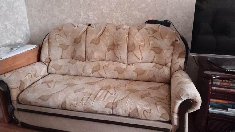 Диван-кровать Б/У