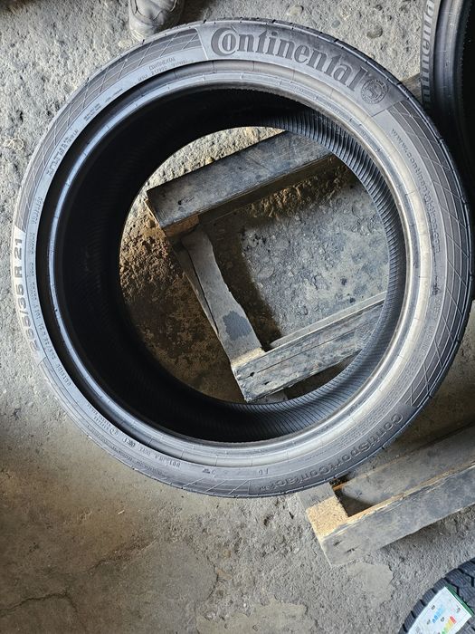 2 anvelope vara 265 35 21 Continental  2021