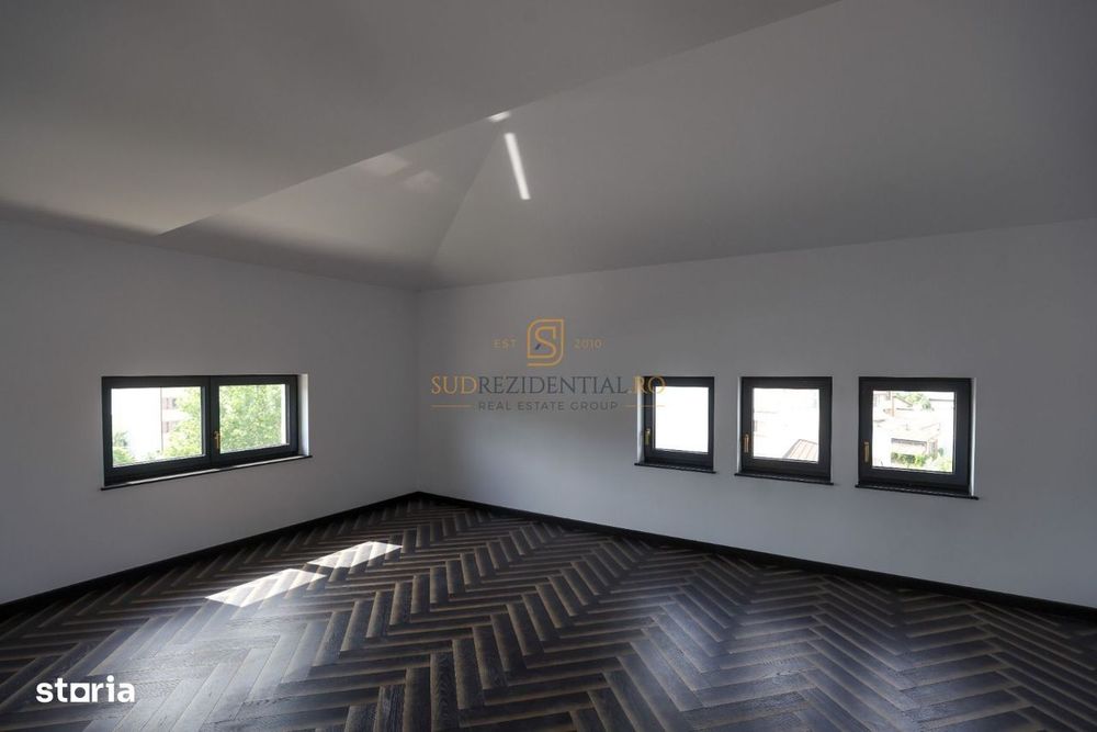 Apartament tip duplex, ideal birouri, 7 camere, Zona Parcul Carol