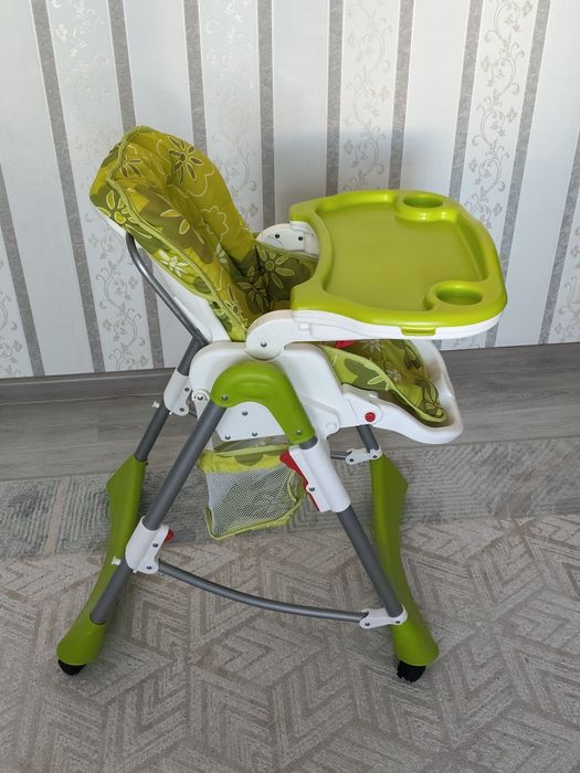 Детский стул для кормления