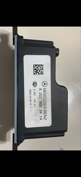 Акумулаторна батерия за Мерцедес-Е класа.