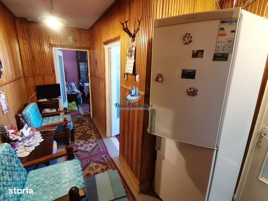Apartament 2 camere decomandat / Boxa / Scoala 10 / Precista