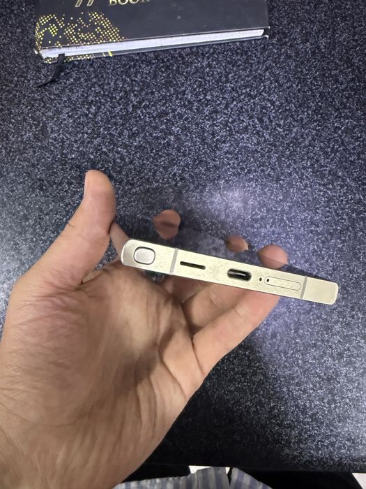 samsung s24 ultra pamit 12.512g holati ideal karea region oqip qlila