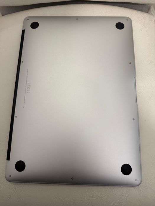 Macbook Air-68 cicluri
