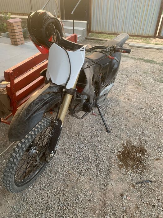 Продам эндуро бнк 4 клапанка