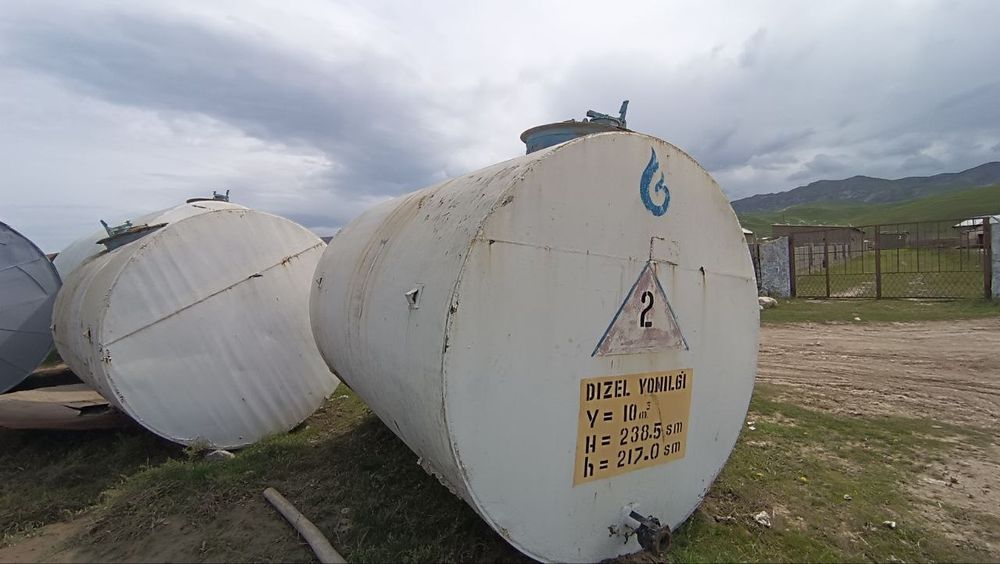 Ёмкость цистерна 10 тонналик