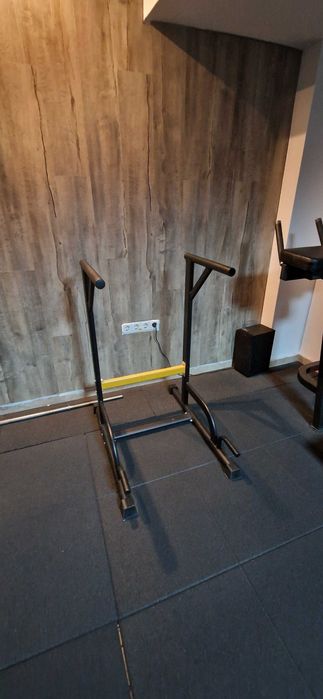 Aparat pentru triceps