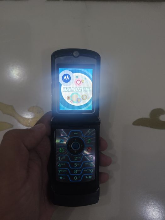 motorola razr v3i Легендарный