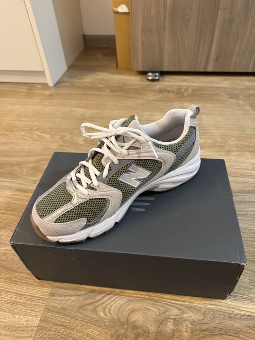 Adidasi New Balance 530 MR530GA