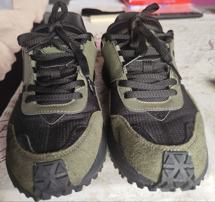 Маратонки FLAIR 43 номер